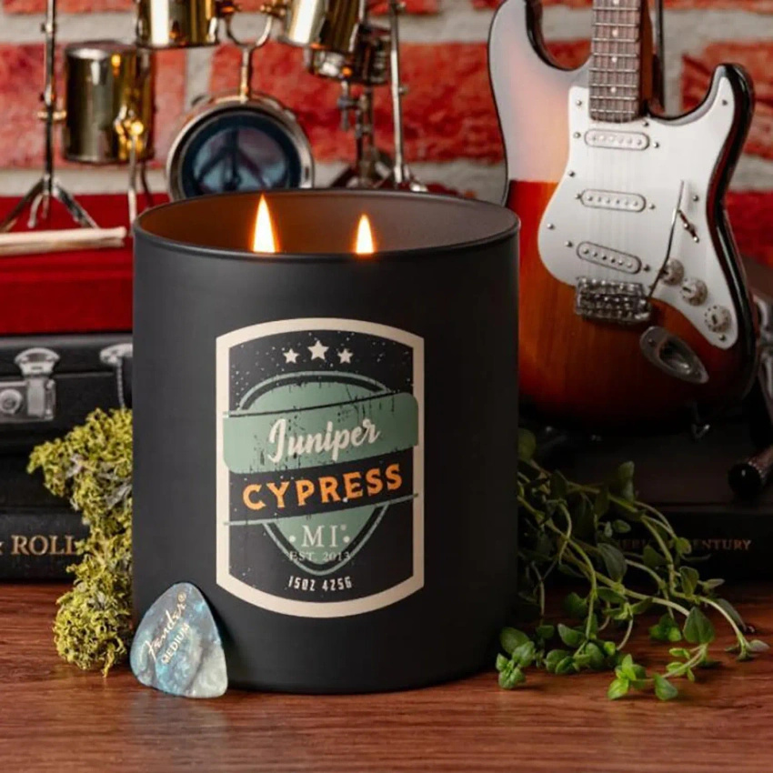 Soy scented candle for men Juniper Cypress Colonial Candle